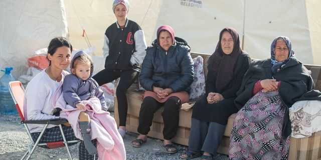 Depremzede kadınlar 8 Mart’ı buruk karşıladı