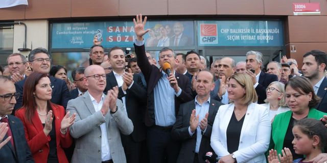 CHP Grup Başkanvekili Özel SKM açılışına katıldı