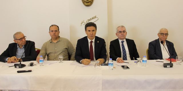 İzmir YMMO, 1 yıllık çalışmalarını değerlendirdi