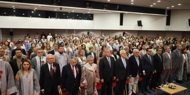  İzmir Ekonomi’nin 23’üncü gurur yılı