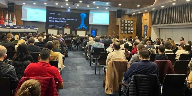  E-ticaret ve e-ihracatın profesyonelleri İZTO’da buluştu