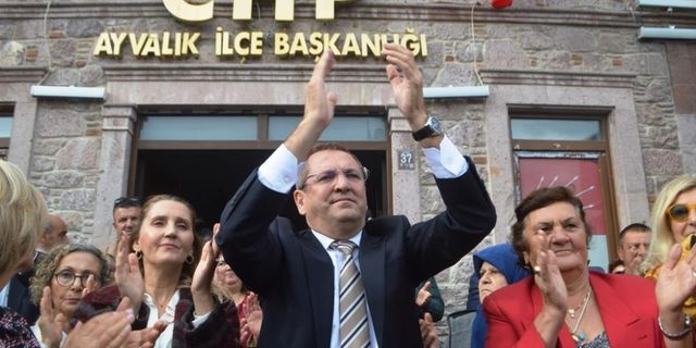 Ayvalık Belediye Başkanı Mesut Ergin yeniden aday oldu