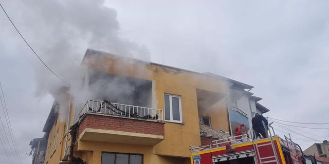 Kütahya'da ev yangını korkuttu