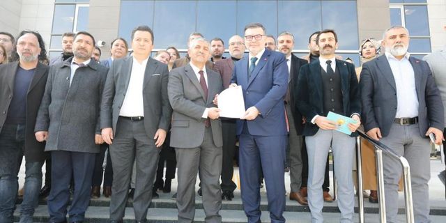 AK Partili Hamza Dağ için resmi başvuru yapıldı