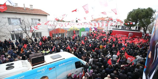 CHP Genel Başkanı Özel Bergama ve Kınık'ta konuştu