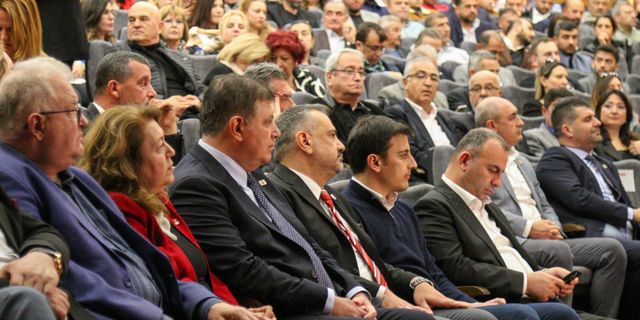 CHP İzmir'den örgütle seçim zirvesi