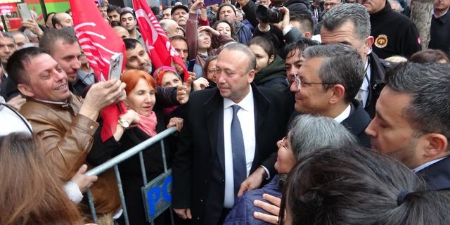  CHP Genel Başkanı Özel, Uşak adayları için destek istedi
