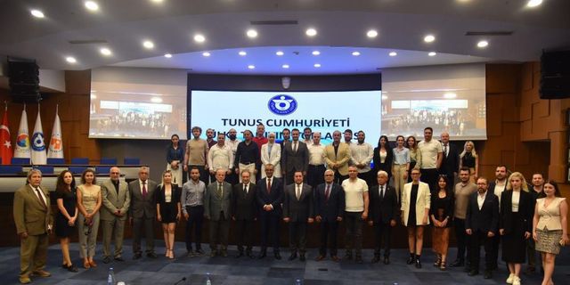Tunus ile iş birliği fırsatları İZTO’da değerlendirildi