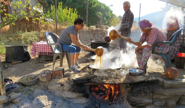 Aydın'da pekmez ocakları tütmeye başladı