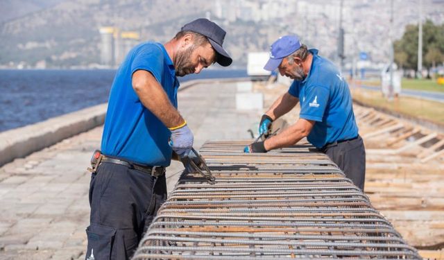 Kordon’da deniz taşkınlarını önlemek için yoğun tempo