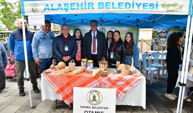Alaşehir'de yerel tohum şenliği yapıldı