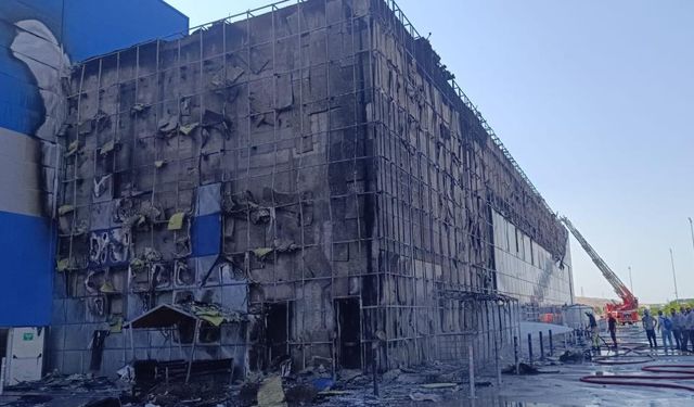 Aliağa’da fabrikada korkutan yangın