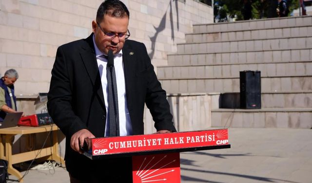 CHP Kuyucak İlçe başkanı görevden alındığını duyurdu