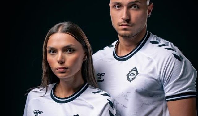 Altay, yeni sezon formalarını tanıttı