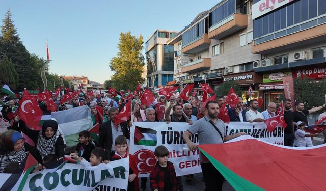 Gediz'de Filistin'e destek yürüyüşü: "Zulme karşı susmayacağız"