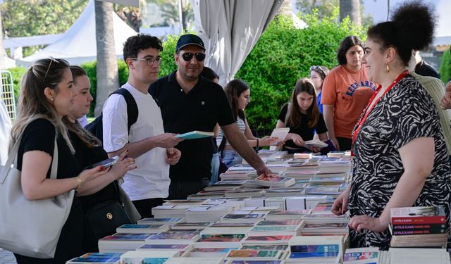 İZKİTAP ve İzmir Uluslararası Edebiyat Festivali başlıyor
