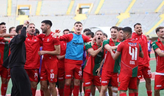 Karşıyaka, liderlik koltuğuna oturdu