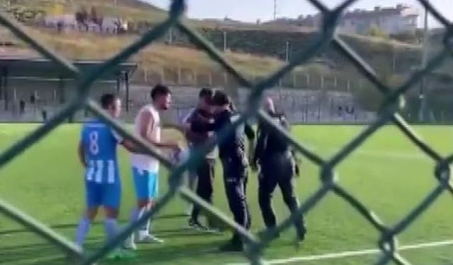 Amatör lig maçında çıkan tartışmayı polis biber gazıyla bastırdı