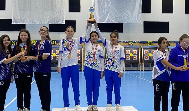 Muğla’nın ‘Altın Kızlar’ı Türkiye şampiyonu