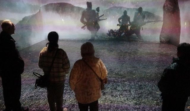 Dumlupınar Diorama Müzesi yoğun ilgi görüyor