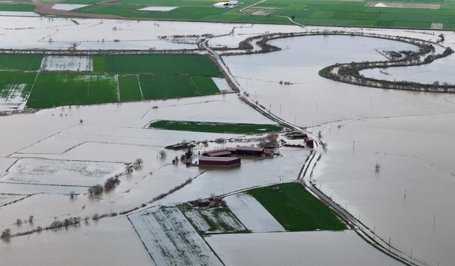 Aydın'daki taşkının izleri havadan görüntülendi
