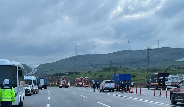 Balıkesir'de F-16 savaş uçağı düştü: 1 asker şehit