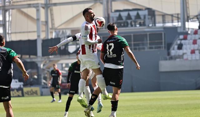 TFF 3. Lig: Karşıyaka: 2 - Ayvalıkgücü Belediyespor: 0