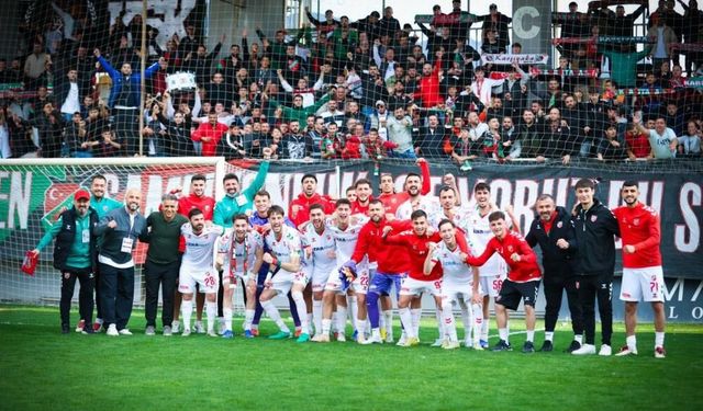 Karşıyaka, son 4 maçın 3'ünde rakip fileleri 5'er kez havalandırdı