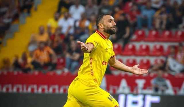 Göztepe, Efkan Bekiroğlu’nun sözleşmesini uzattı
