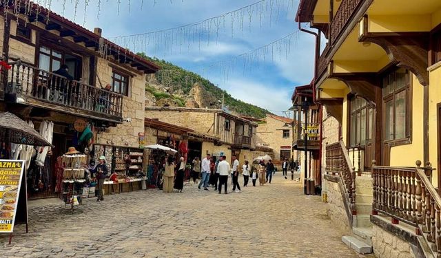 Frig Vadisi bu bayramda ziyaretçi akınına uğradı