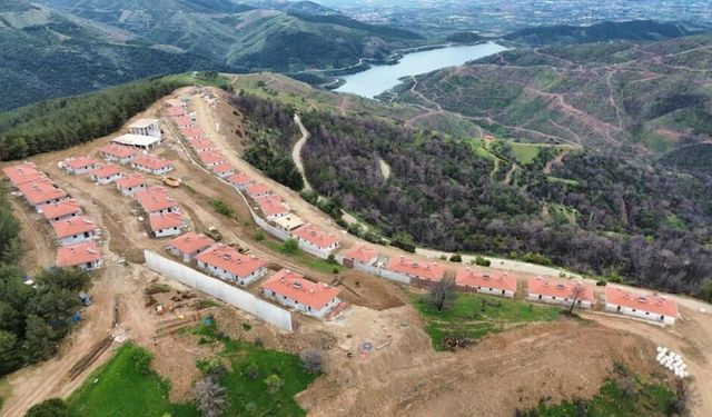 Ödemiş'te yanan evler, Temmuz ayı sonunda teslim ediliyor