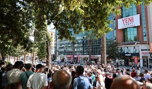 Denizli’de başkanların ardından ilçe örgütleri de safını belirledi