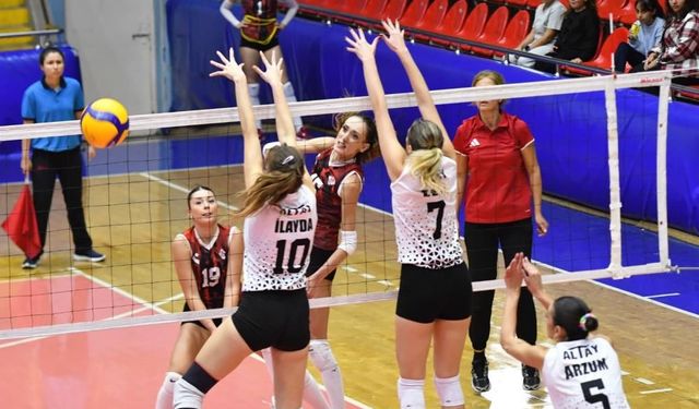 Yunusemre’nin Sultanları Altay’ı 36-34’lük setle geçti
