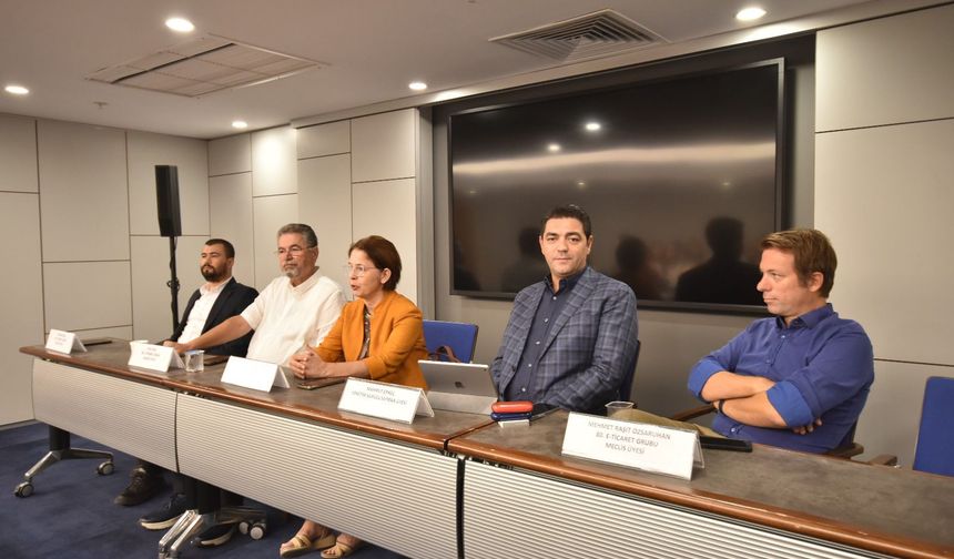 İZTO’dan “e ticaretin” mutfağında çalışacak personel sıkıntısına çözüm