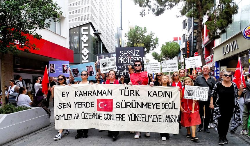 Atatürkçü Düşünce Derneği'nden kadına şiddete protesto yürüyüşü