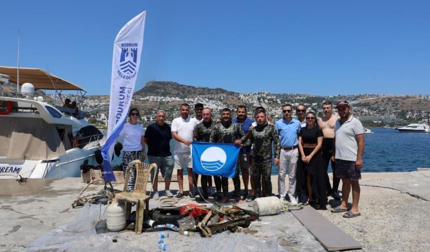 Gündoğan’da deniz dibi temizliği