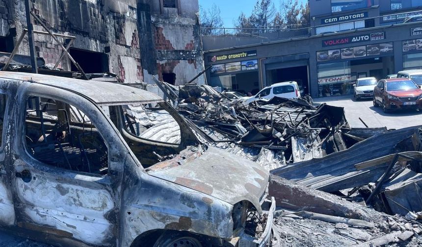 Yangından etkilenen Otokent, enkaz halde yardım bekliyor