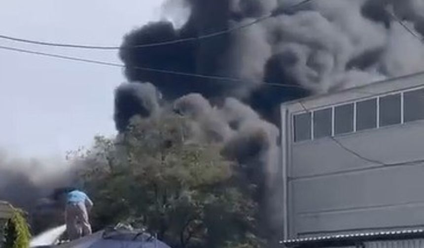 İzmir'de lastik tamircisinde yangın kontrol altında