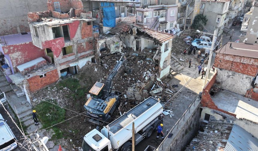 Kadifekale'de tahliye ve yıkımlar sürüyor