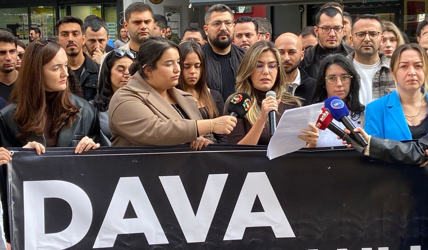 CHP Gençlik Kolları İmamoğlu için meydana indi