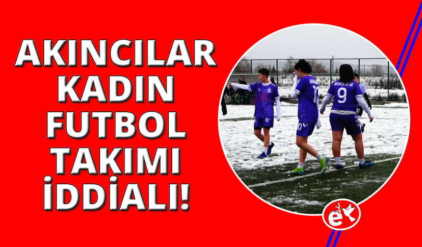 Kütahyalı kadın futbolculardan kar üstünde çalşma