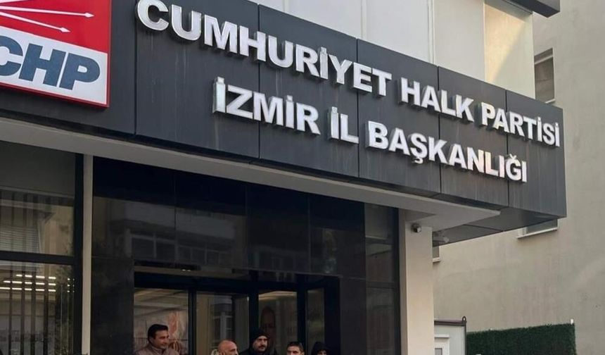 Butlan kararı, İzmir CHP'de bayramlaşma törenini iptal ettirdi