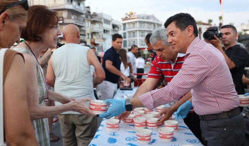Marmaris Belediyesi'nden 2 bin kişilik aşure hayrı