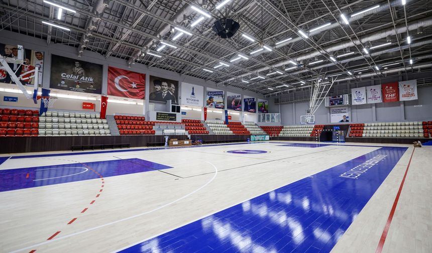 Kültürpark Celal Atik Spor Salonu yenilendi
