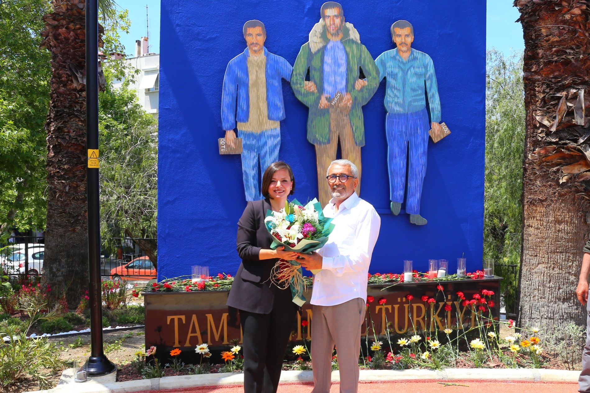 Üç Fidan Parkı Karabağlar'da (7) Heykeltraş Turgut Kahraman