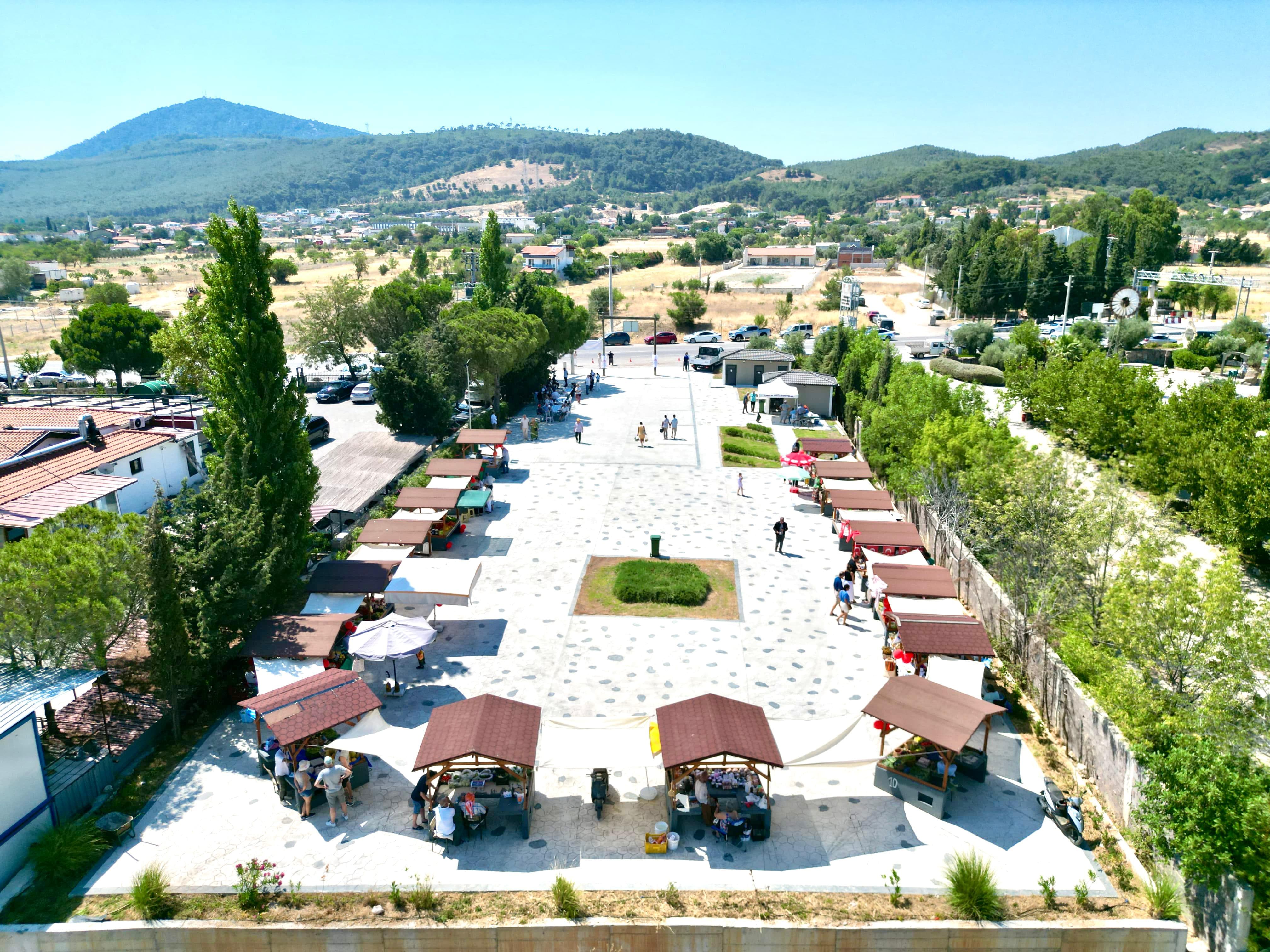 Uzunkuyu Üreti̇ci̇ Pazari Açilişi (8)