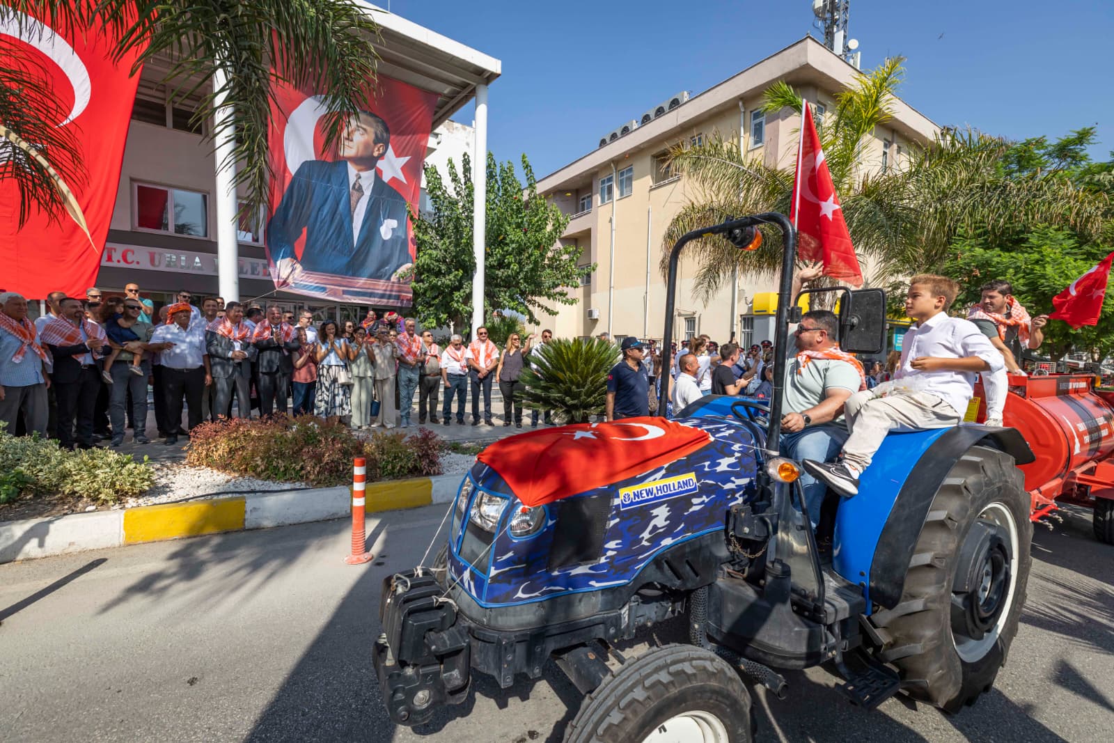 Urla’nın 2 Bin 600 Yıllık Bağ Bozumu Şenliği Başladı (15)