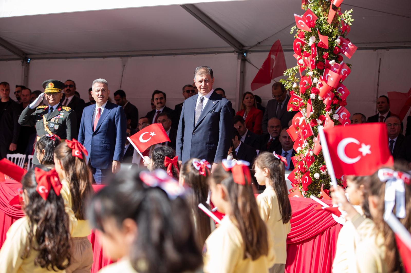 29.10.2025 F6B26029 C968 499F A54E F73A16E32Eea