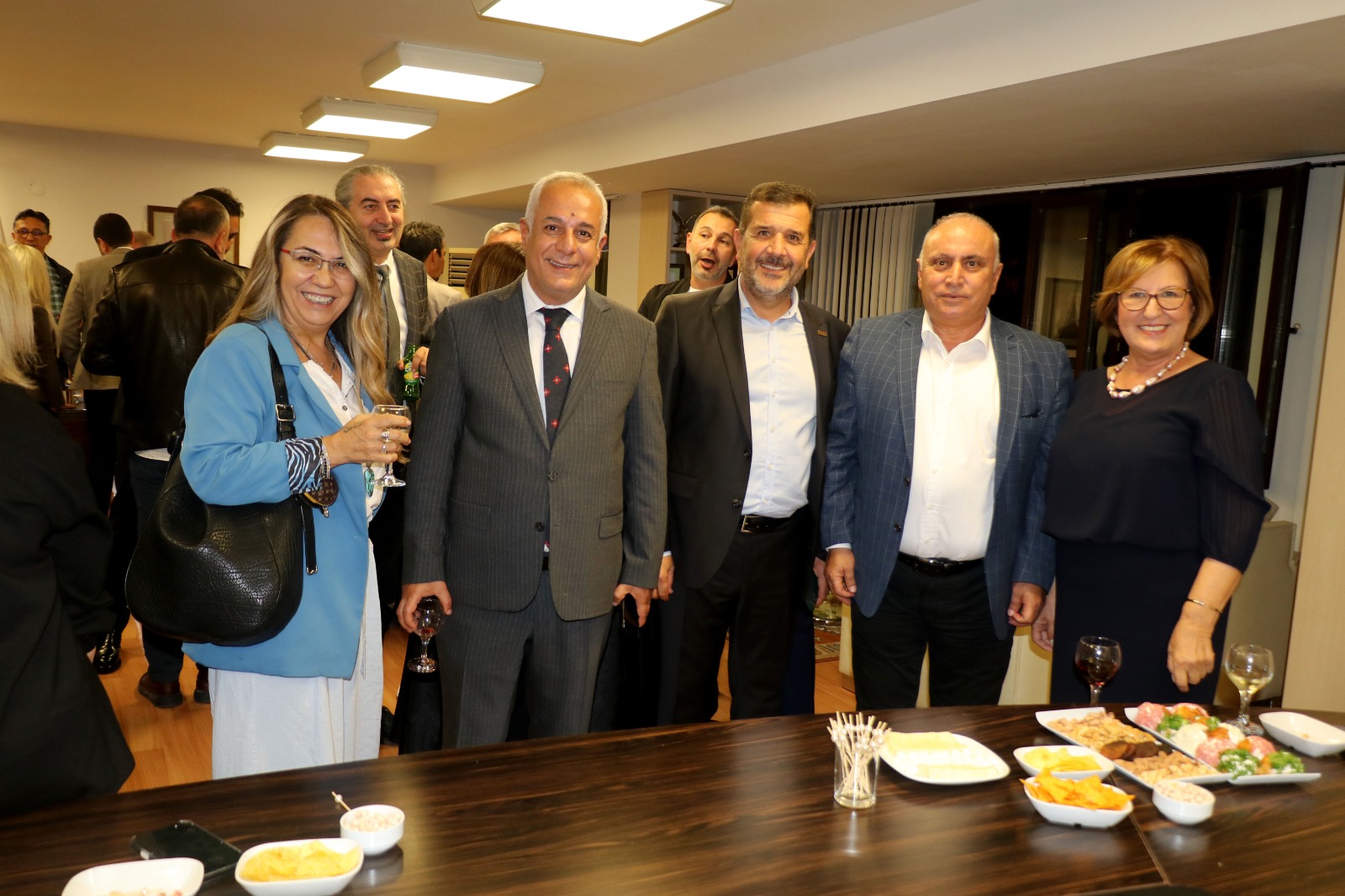 60F50E89 1452 434E Aa31 7B56D2892D30