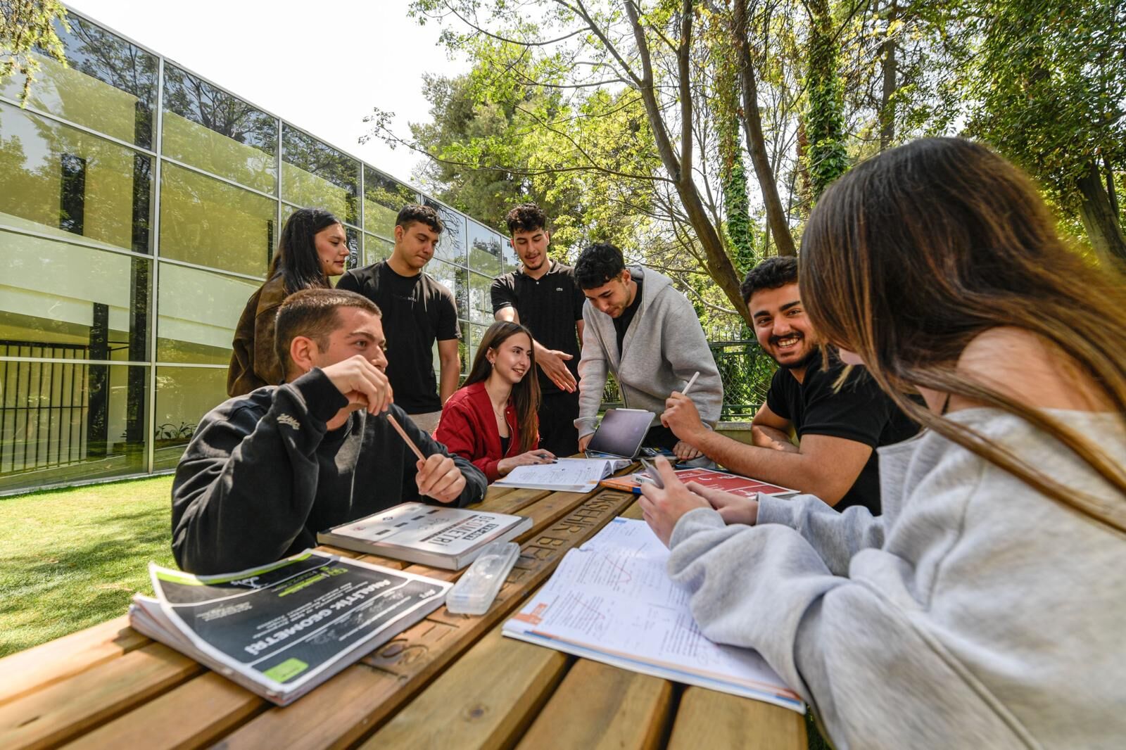 26.04.2026 E40178C1 8D04 4B0B 94F2 36D6C0Eb2C29